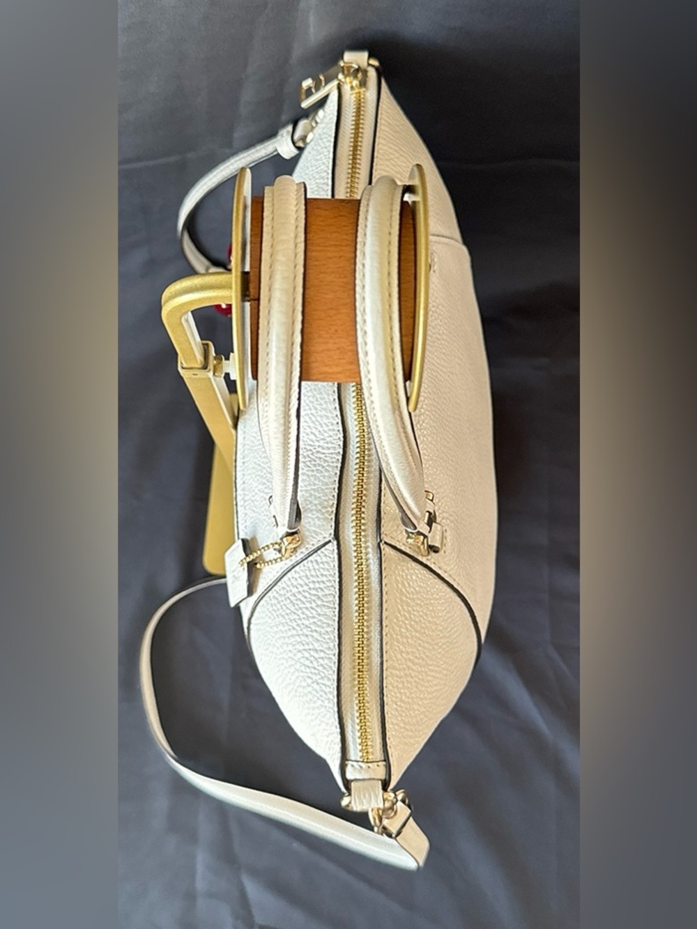 Coach Prairie Satchel Chalk White Pebbled Leather With Red Cherry Charm - Picture 5 of 13